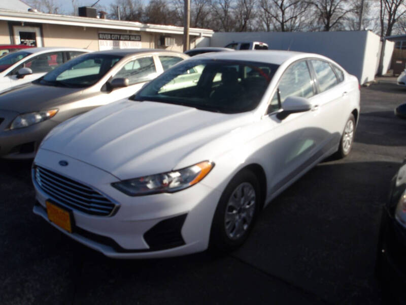 2019 Ford Fusion for sale at River City Auto Sales in Cottage Hills IL