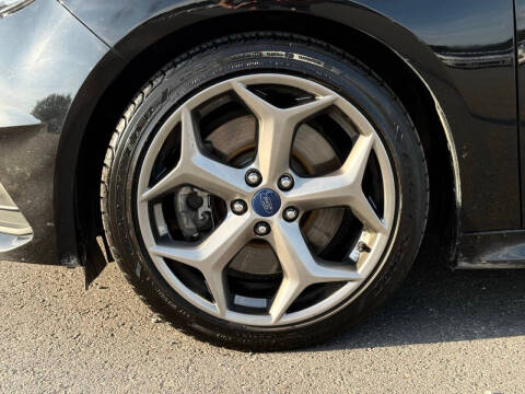 2018 Ford Focus ST