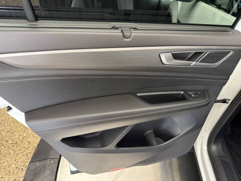 2024 Volkswagen Atlas Cross Sport SE 4Motion