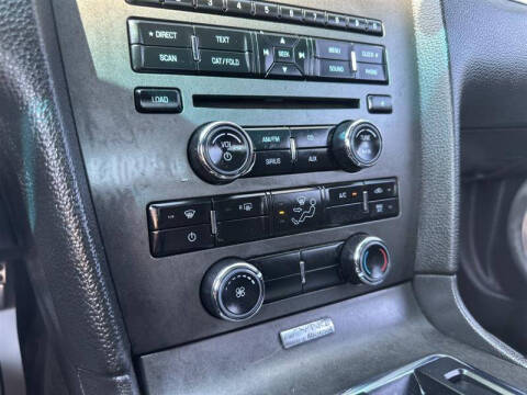 2011 Ford Mustang V6