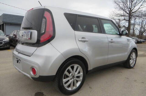 2018 Kia Soul +