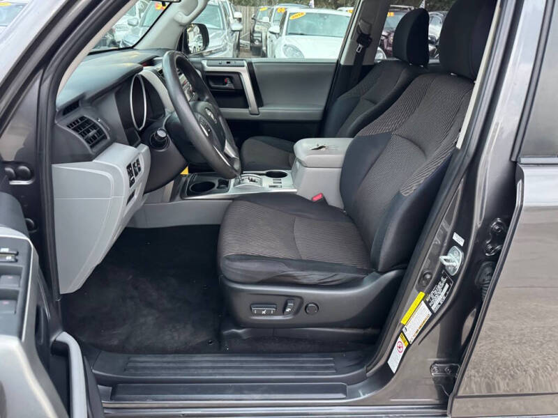 2012 Toyota 4Runner SR5