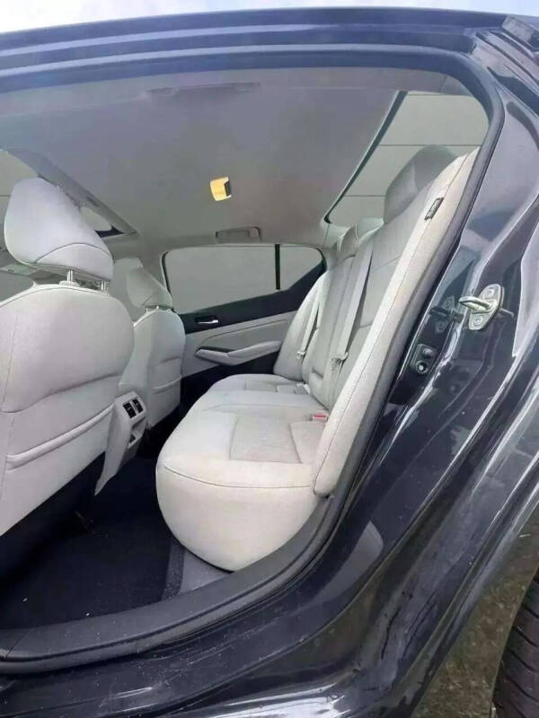 2020 Nissan Altima 2.5 SV