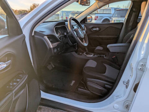 2014 Jeep Cherokee Sport