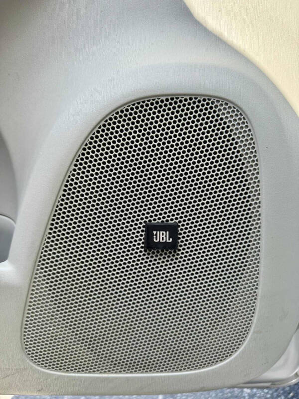 2011 Toyota Prius Three