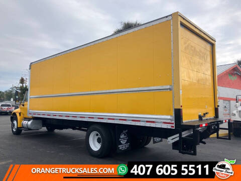 2018 International DuraStar 4300