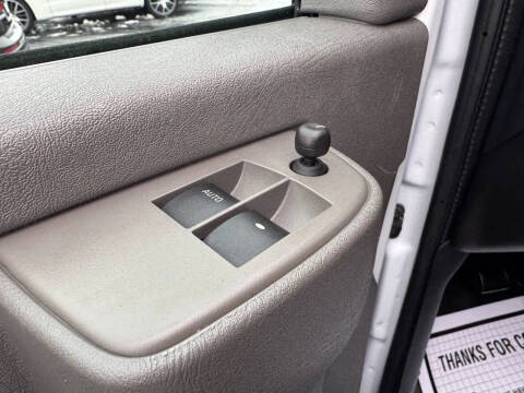 2025 Chevrolet Express 2500