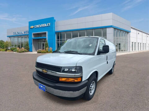 2025 Chevrolet Express 2500