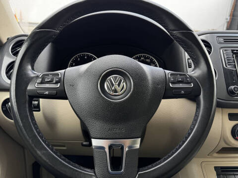 2016 Volkswagen Tiguan 2.0T SE