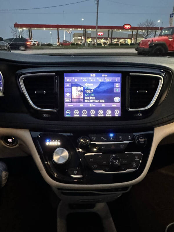 2020 Chrysler Pacifica Limited