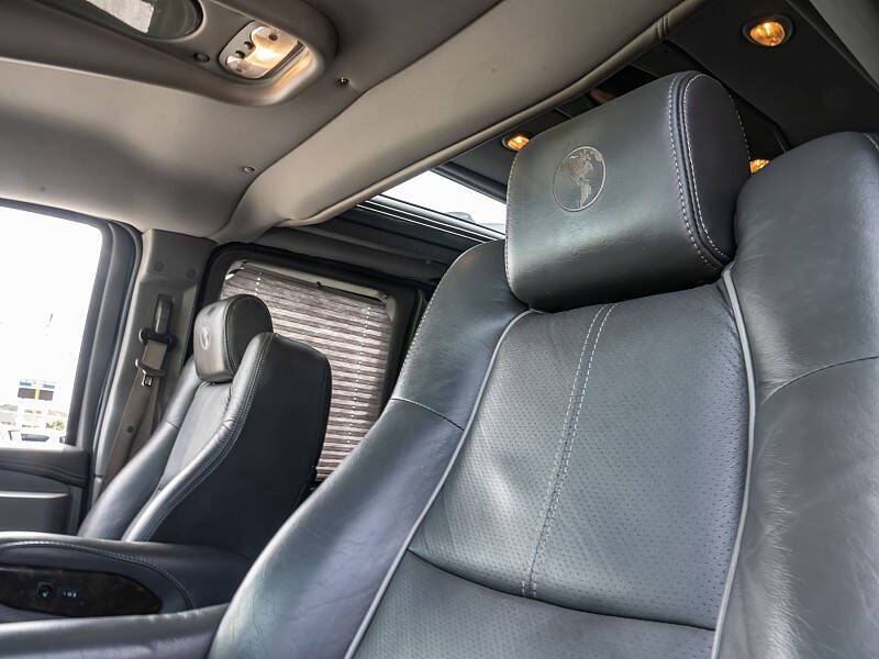 2017 Chevrolet Express 2500
