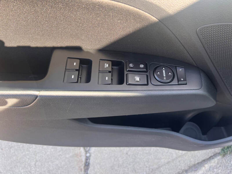 2019 Hyundai Elantra Value Edition