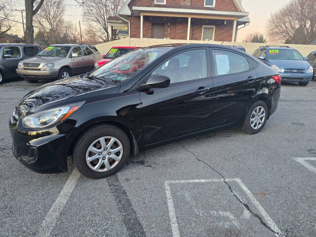 2012 Hyundai ACCENT for sale at QUEENSGATE AUTO SALES in York, PA