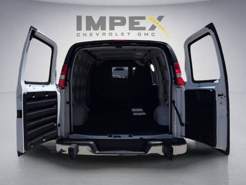 2024 Chevrolet Express 2500