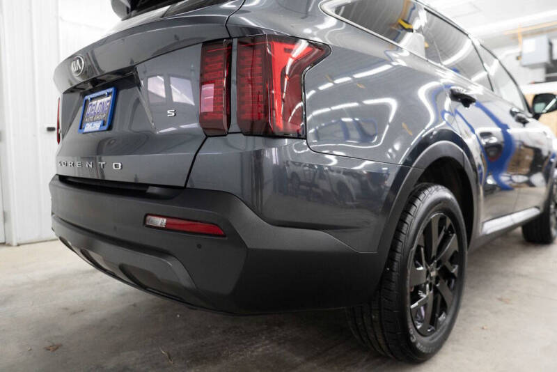 2021 Kia Sorento S