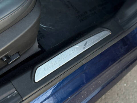 2017 Alfa Romeo Giulia Ti