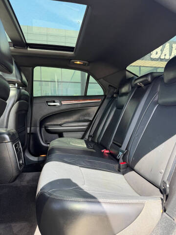 2014 Chrysler 300