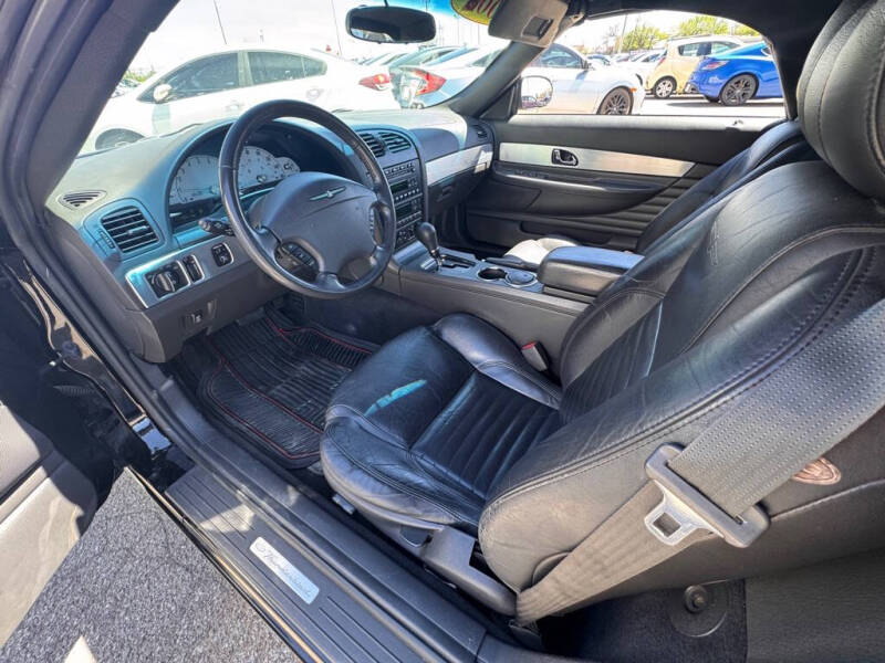 2002 Ford Thunderbird Deluxe