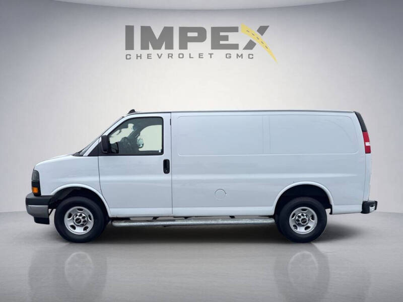 2024 GMC Savana 2500