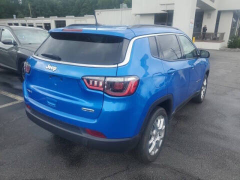 2022 Jeep Compass Latitude Lux
