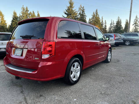 2013 Dodge Grand Caravan SE