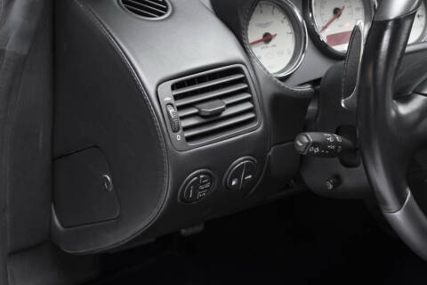 2005 Aston Martin V12 Vanquish S