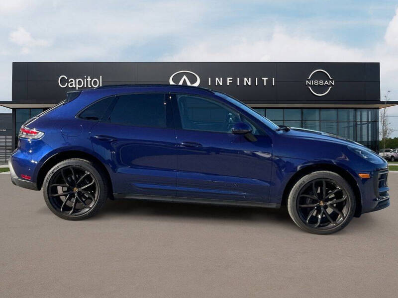 2022 Porsche Macan