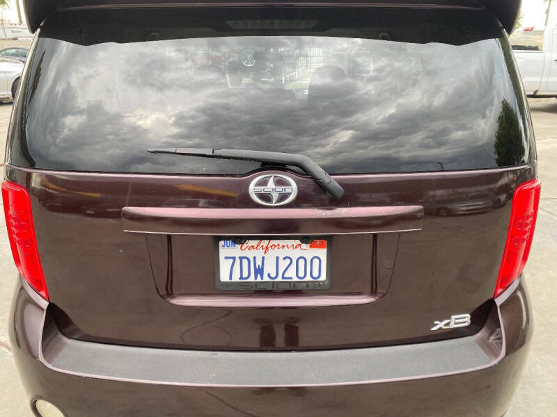 2008 Scion xB