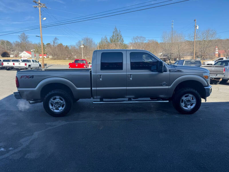 2014 Ford F-250 Super Duty Lariat photo 5