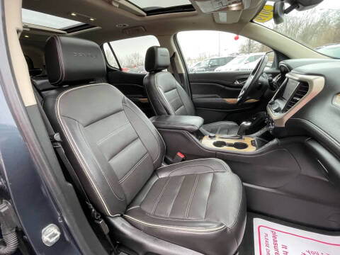 2019 GMC Acadia Denali