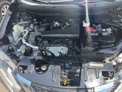 2018 Nissan Rogue SV