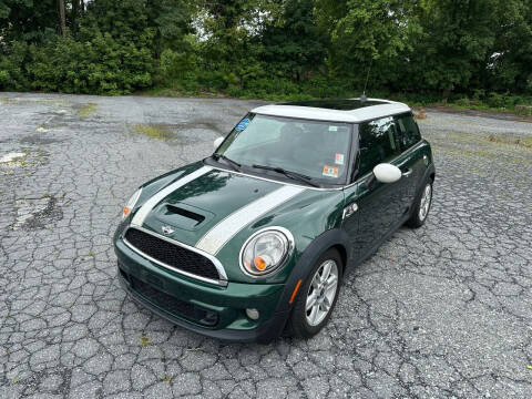 2012 MINI Cooper Hardtop for sale at Butler Auto in Easton PA