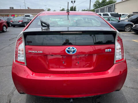2014 Toyota Prius Five