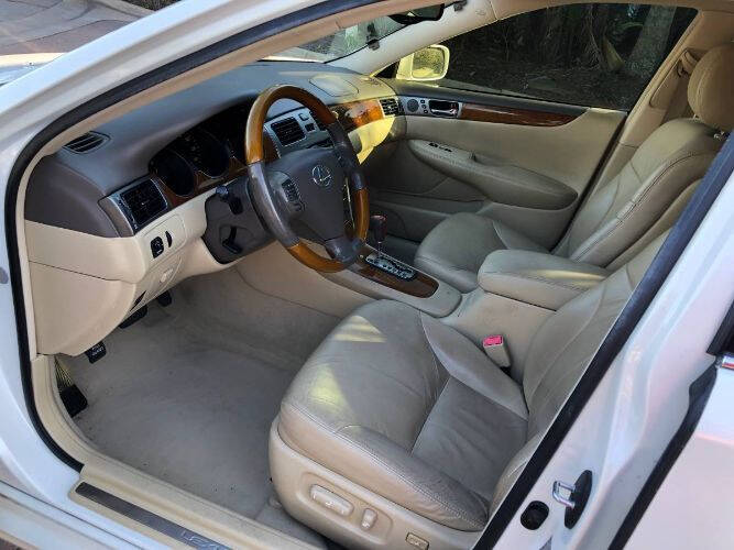 2005 Lexus ES 330