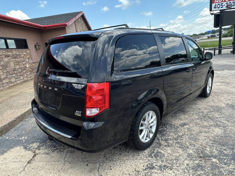 2016 Dodge Grand Caravan SXT Plus