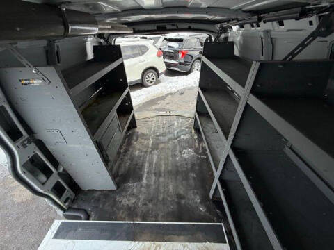 2017 Chevrolet Express 2500