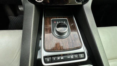 2018 Jaguar F-PACE 25t Prestige