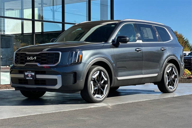 2023 Kia Telluride S