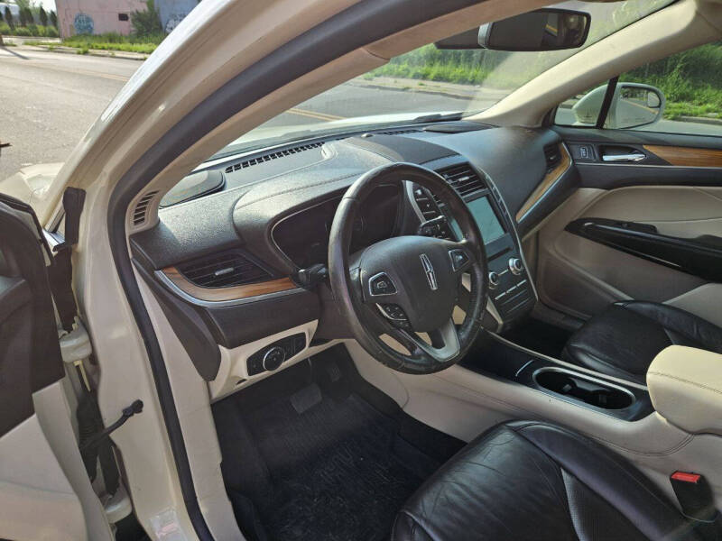 2018 Lincoln MKC Select