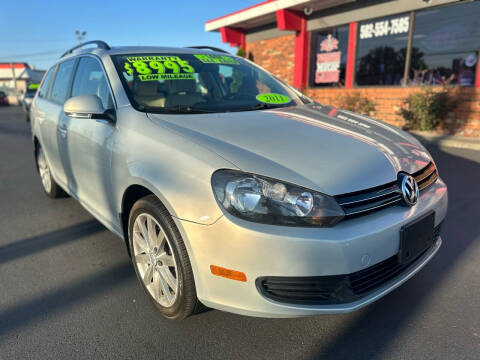2011 Volkswagen Jetta for sale at Premium Motors in Louisville KY