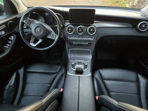 2016 Mercedes-Benz GLC GLC 300