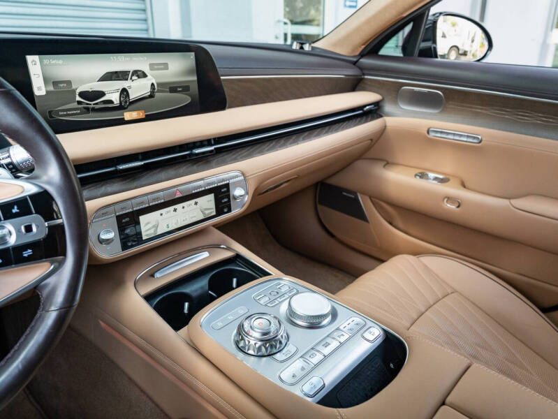 2023 Genesis G90 3.5T e-Supercharger