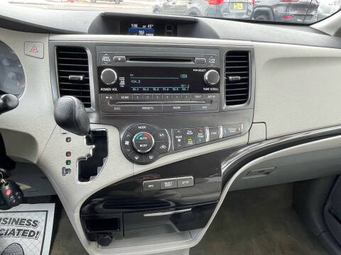 2014 Toyota Sienna
