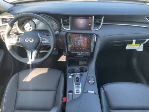 2025 Infiniti QX50 Luxe