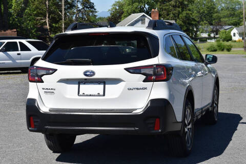 2022 Subaru Outback Premium