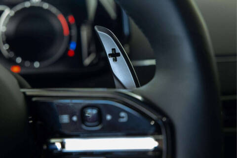 2025 Aston Martin Vantage