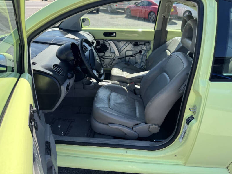 2001 Volkswagen New Beetle GLS