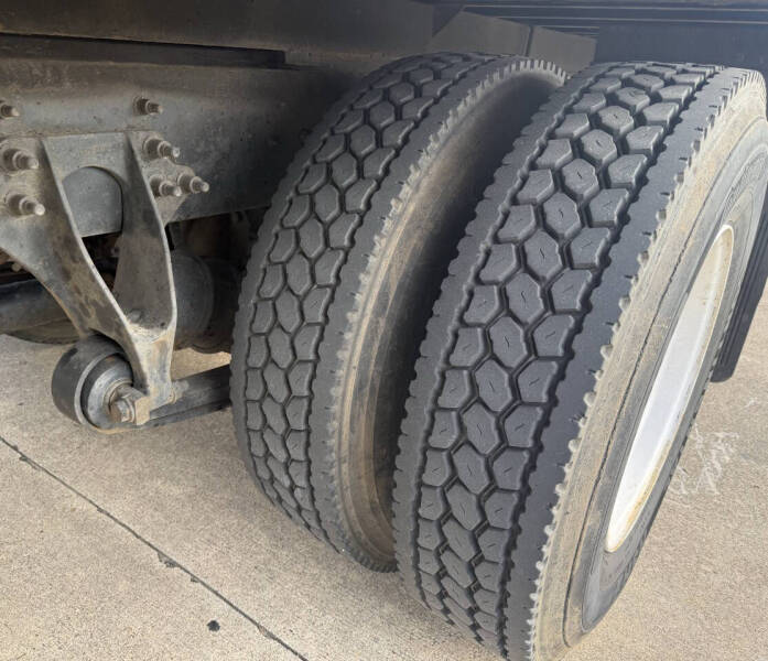 2018 International DuraStar 4300