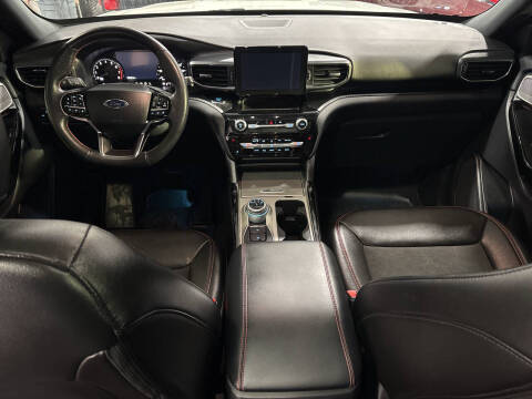 2022 Ford Explorer ST-Line