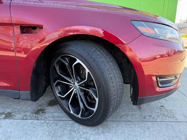 2014 Ford Taurus SHO